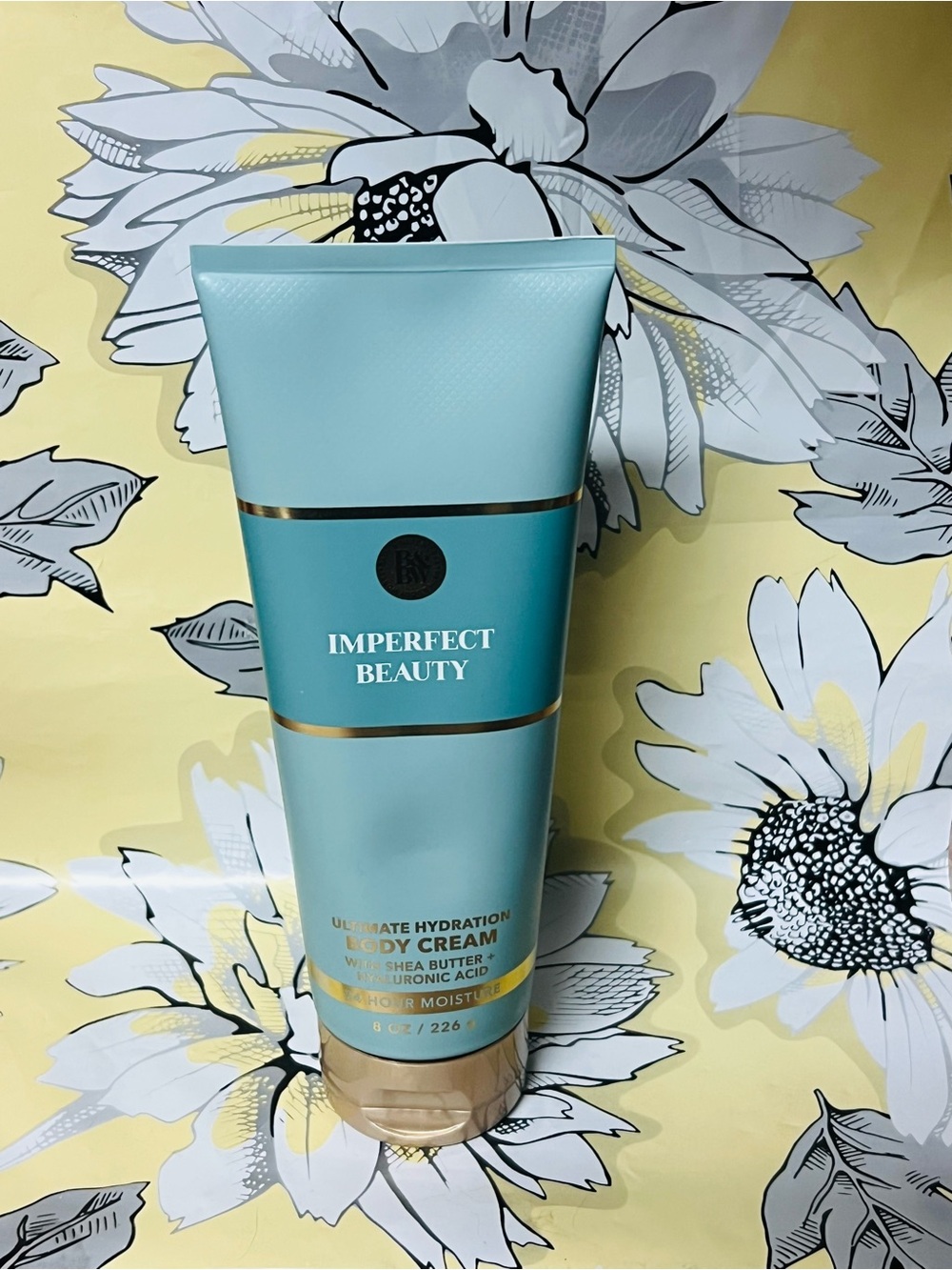 NEW Bath & Body Works Imperfect Beauty Ultimate Hydration Body Cream, 8 oz